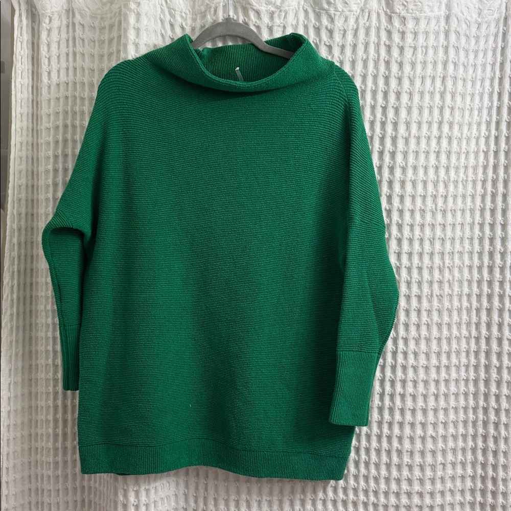 Free People Ottoman slouch Sweaters in Green Mockneck - Picture 3 of 5